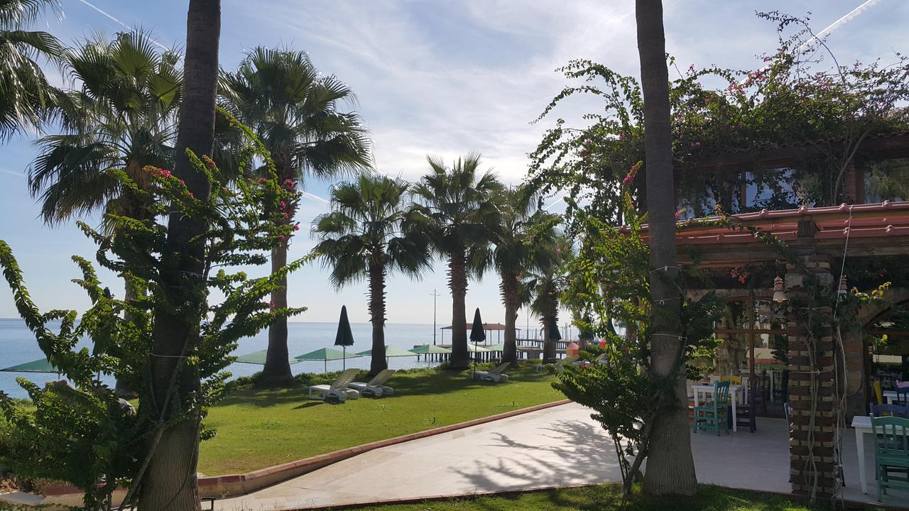 Seagull Hotel Белдиби Екстериор снимка